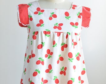 Vintage Women's Small Strawberry Tunic Top Gathered Empire Waist Babydoll 60s/70s