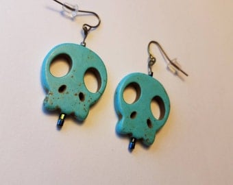 Day of the Dead - Skull Earrings - Surprise Gift Included