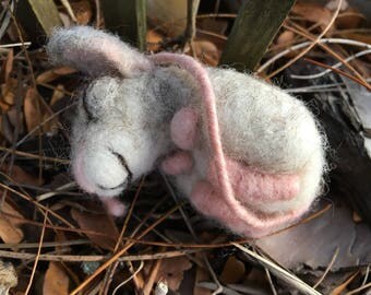Class Saturday 11/11/17 - 10:30 am - Needle Felted Little Mice
