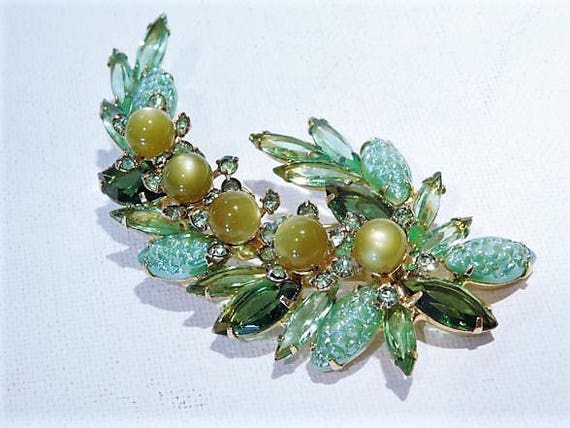 Juliana Brooch BOOK PIECE Verified DeLizza Elster Rhinestone Brooch Mid Century 1960s Moonstone Corn Kettle Fashion Designer Jewelry