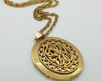 Vintage Gold Tone Double Locket Pendant Necklace