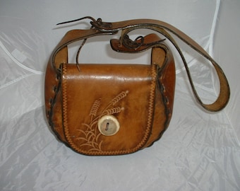 Vintage Leather Saddle Purse with Wheat stamping