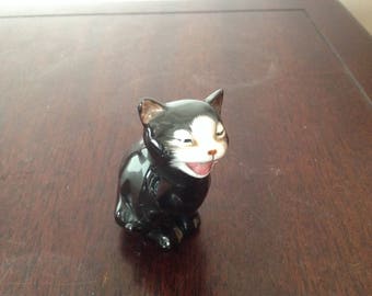 royal doulton lucky cat k12