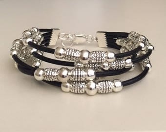 Leather bracelet Women's leather bracelet Bohemian jewelry Boho Beaded bracelet Fashion jewelry Silver plated