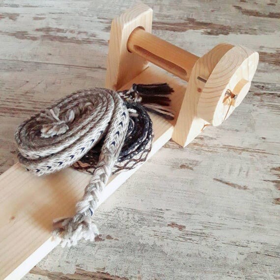 Tablet weaving loom complete set with square tablets and