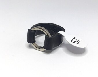 Leather Ring #4050 - Cocktail Ring - Leather Jewelry - Anniversary Ring - Anniversary Gift - Unisex Gift For Him Wedding Birthday Black Ring
