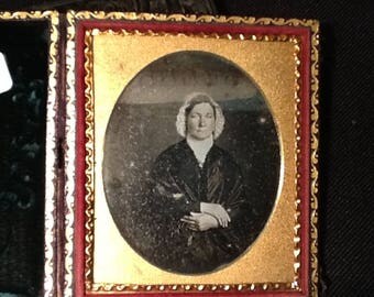 Antique Daguerreotype Photo in Case.