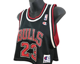 cropped bulls jersey