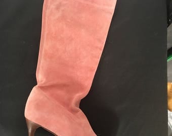 Vintage Pink Suede Heeled Boots