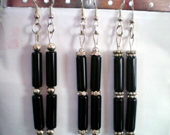 Dangling earrings - black beads - 7 cms approx: 3