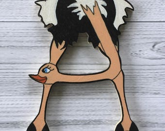 Animal-shaped decorative wood letter to write name black ostrich