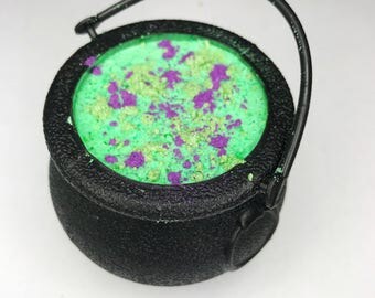 Fiver Friday-Babbling Brew- Green Bath Bomb- HP inspired bath bomb- HP Gift- Bath Melt- Soap- Bath Fizzy- Bath & Beauty- halloween bath bomb