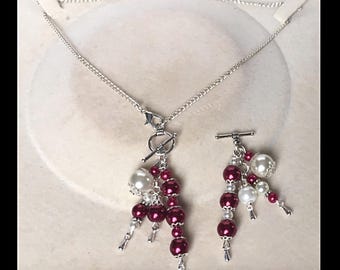 Interchangeable necklace with glass beads-