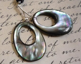 SALE Out Of TOWN Tahitian South Sea Pearl Briolette Besads ,Matched Pair Black Lip Oyster Circle Hoop,