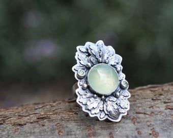 xX 25% SALE Xx Sterling Silver Prehnite Ring, Oxidised Sterling Silver leaf Ring, Rustic Gemstone Metalwork Ring