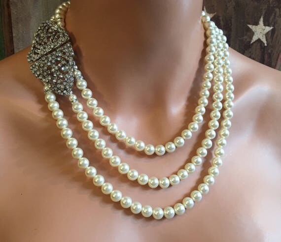 Great Gatsby Pearl Necklace with Art Deco Rhinestone clasp