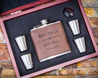 Personalized Flask, Engraved Hip Flask, Custom Leather Flask, Groomsmen Flask, Groomsman Gift, Groomsmen Gift, Flask for Men, Gift for Him