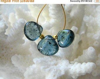 15% off SALE Set of 3 Amazing focal AAA blue Moss Kyanite focal smooth heart briolettes beads 8mm x 7mm to 9mm x 8.5mm