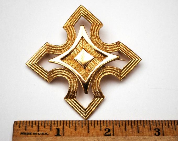 Monet Gold Brooch - Maltese Cross - Geometric Diamond - Yellow gold - Mid Century - signed jewelry Pin