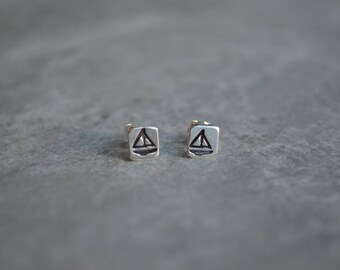 sailboat sterling silver stud earrings