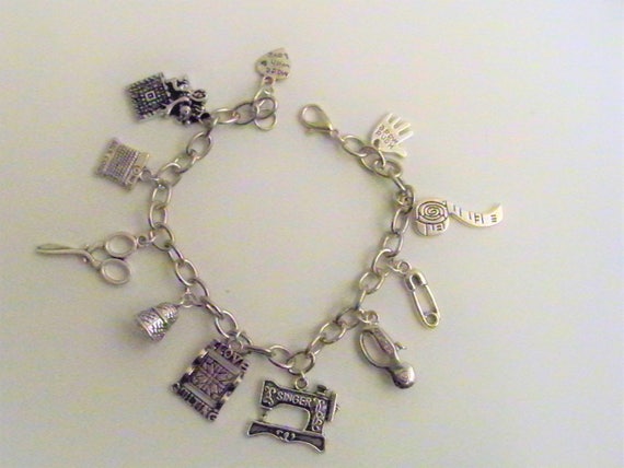 Quilting themed charm bracelet I Love to Quilt Quilting in