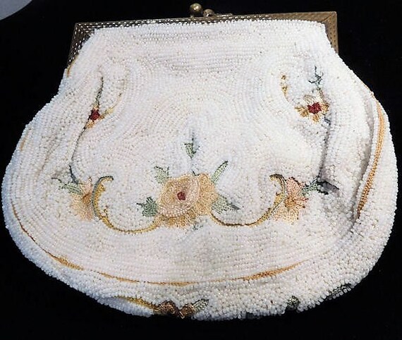 French Micro Bead Coin Purse / Tambour Embroidery / Point de Beauvais Stitch / Made in France / 1940s Fashion