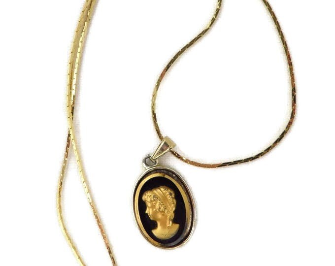 Cameo Pendant Necklace, Vintage Black and Gold Cameo. 16 inch Chain Necklace