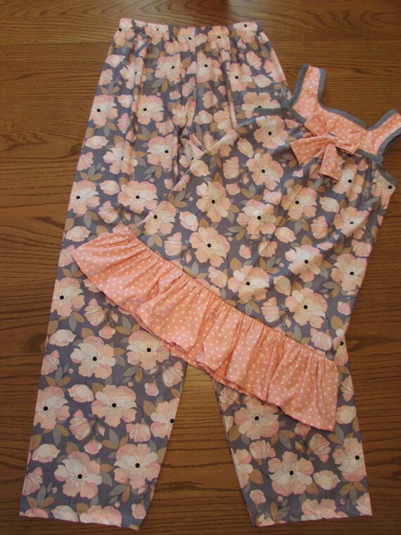 Mother daughter pajamas,mommy and me clothes,floral mommy and me,mother and daughter matching,mauve and gray pajamas,mommy and me pajamas