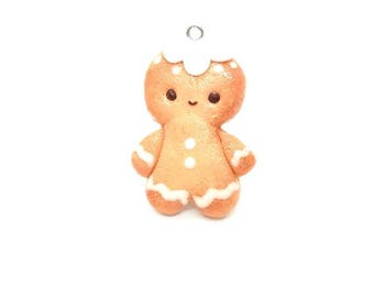 Gingerbread man charm; christmas stitch marker; crochet and knitting progress keeper