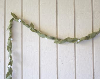 Leaf and Berry Garland - Festive Holiday Garland - Red and White Greenery Garland - Felt Floral Garland