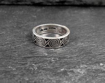 Sterling Silver Swirl Ring - Size 4.75 - Vintage