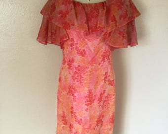 1970s floral dress/shift dress/ruffle dress/pink dress/bohemian dress/-M-L