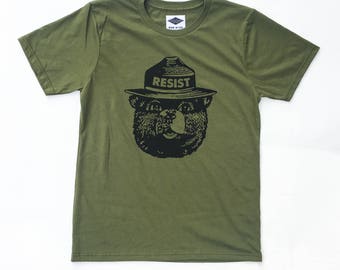 Smokey Resist - Men's T-Shirt - 100% Organic Cotton & Made in USA + Free U.S. Shipping