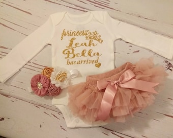 Baby Girl Coming Home Outfit, Baby Girl Clothes, Personalized, Newborn, Baby, Outfit, Name, Take Home Outfit, Newborn, Princess, Take Home