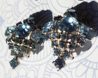 Vintage Blue Glass Rhinestone Earrings - 1950 - Excellent Condition - Spring - Special Occasion - Bridal Shower - Vintage