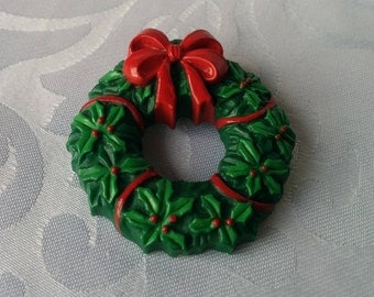 RUSS Christmas Wreath Pin, RUSS, Christmas Wreath, Christmas Brooch, Christmas Wreath Brooch
