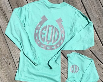 Monogrammed Horseshoe Long Sleeve Shirt. Southern Shirt. Horseshoe Tee. Horse Shirt. Southern Tee. Country Shirt. Country Tee.