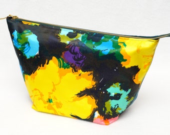 Womens gift|for|her Make up bag makeup bag Fabric Cosmetic bag Gift for women Travel Tote Bright bag Cosmetic case Cosmetic organizer pouch
