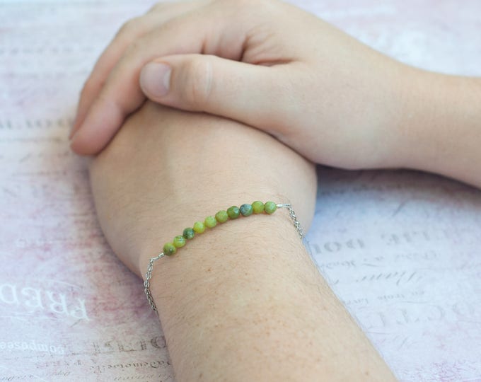 Green stone bracelet, Virgo bracelet, Virgo zodiac jewelry, Green beaded jewelry, August birthstone bracelet, Girls green bracelet