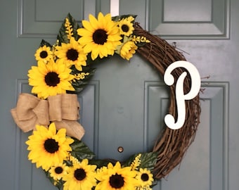 Sunflower Front Door Wreath - Spring Sunflower Wreath - Sunflower Wreath - Sunflower Decoration - Sunflower Door Hanger- Personalized Wreath