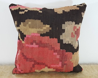 Floral Kilim Pillow Cover Rose Design