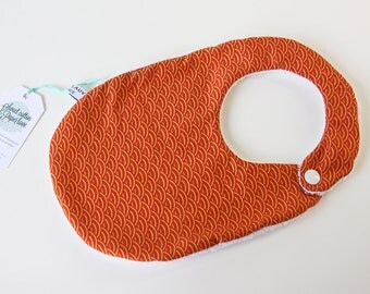 Newborn 0-9 month - model waves ORANGEES bib
