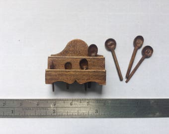 Miniature Country Spoon Rack with seven spoons