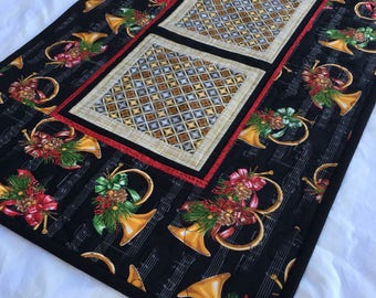 Imperial Grace CP1605013CL Quilted Table Runner