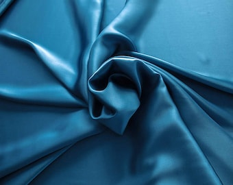 1712-161 - Crepe Satin silk 100%, width 135/140 cm, made in Italy, dry cleaning, weight 100 gr
