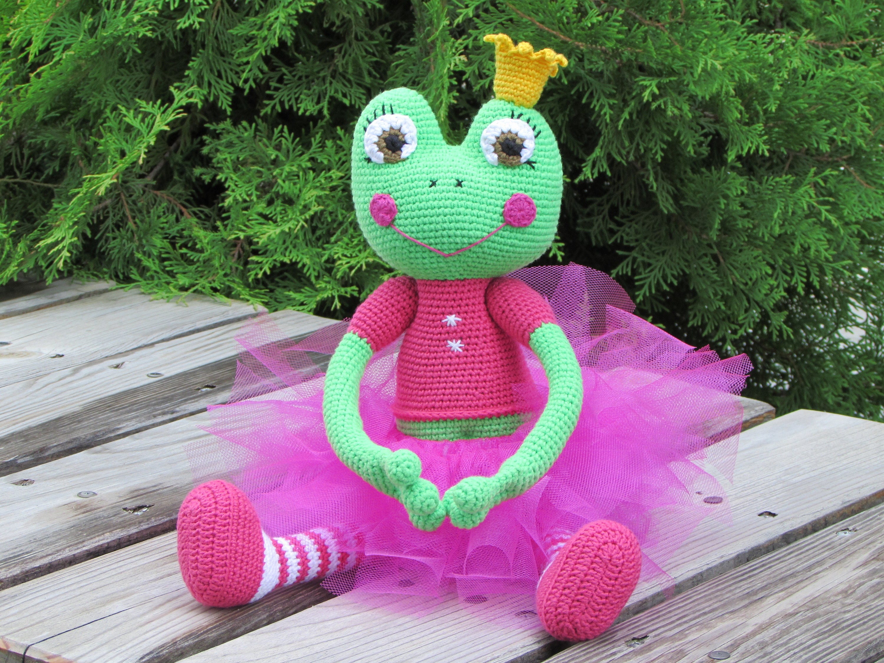 doll frog