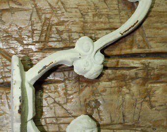 3 Cast Iron White Victorian Style Coat Hooks Hat Hook Rack Hall Tree SCHOOL