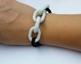 Hair tie bracelet, pale blue hair band bracelet, wood bead hair elastic, chain link ponytail holder