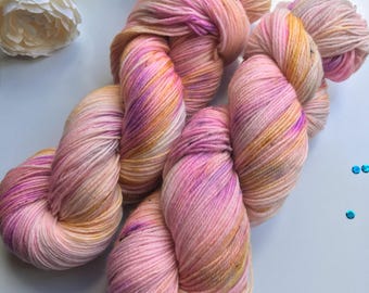 Sugar Plum, super wash merino, cashmere, nylon, sock