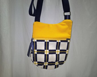 Shoulder bag, cotton geometric print
